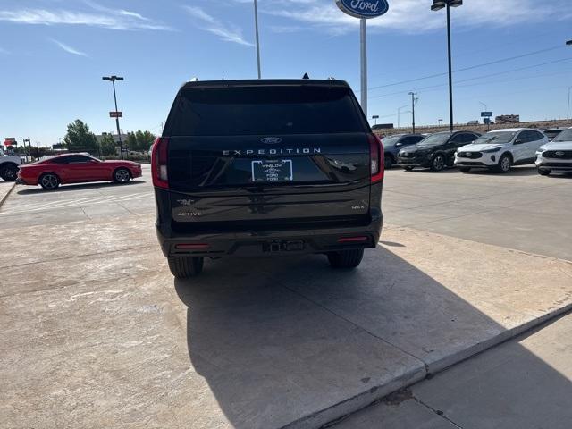 2025 Ford Expedition Max Vehicle Photo in Winslow, AZ 86047-2439