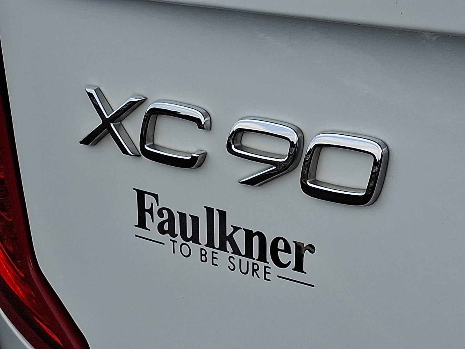 2022 Volvo XC90 Vehicle Photo in Trevose, PA 19053