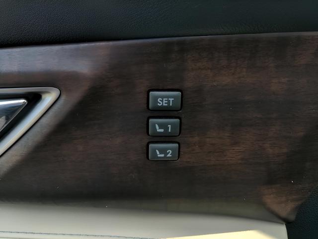 2022 Subaru Ascent Vehicle Photo in Green Bay, WI 54304