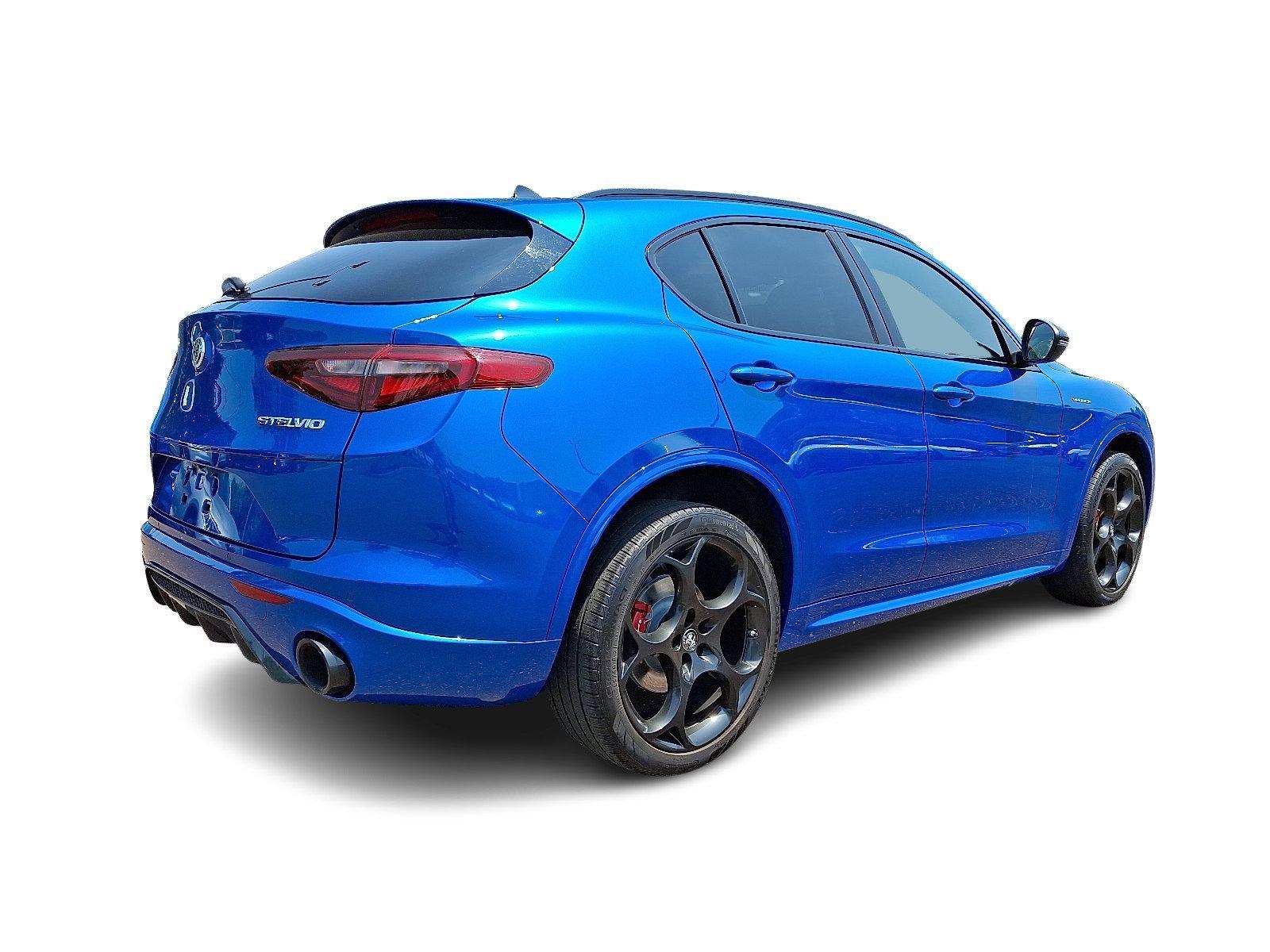 2023 Alfa Romeo Stelvio Vehicle Photo in Willow Grove, PA 19090