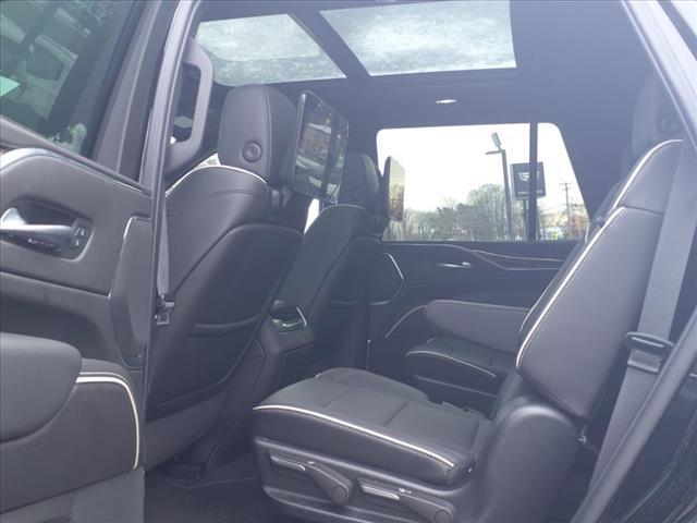 2023 Cadillac Escalade Vehicle Photo in SMITHTOWN, NY 11787-5023