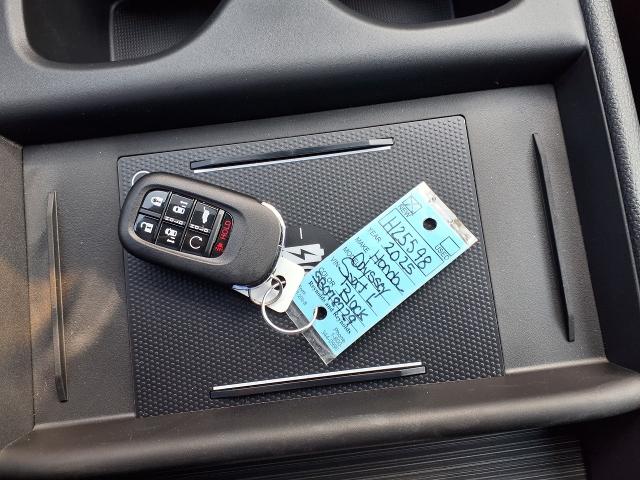 2025 Honda Odyssey Vehicle Photo in Oshkosh, WI 54904