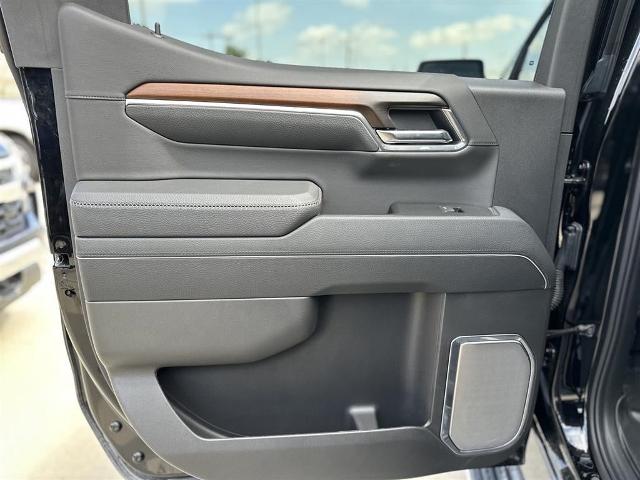 2025 GMC Sierra 1500 Vehicle Photo in San Antonio, TX 78230