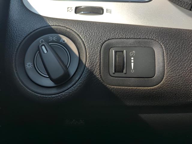 2016 Dodge Journey Vehicle Photo in Green Bay, WI 54304