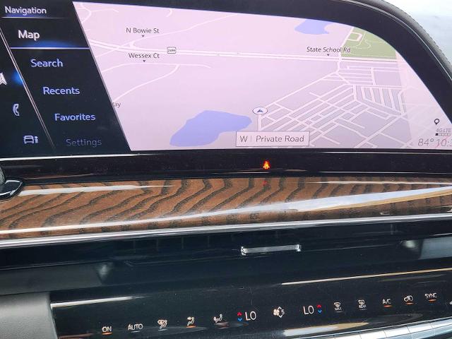 2024 Cadillac Escalade Vehicle Photo in DENTON, TX 76210-9321