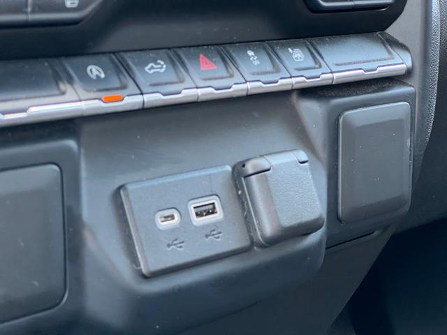 2021 Chevrolet Silverado 1500 Vehicle Photo in Brunswick, GA 31525