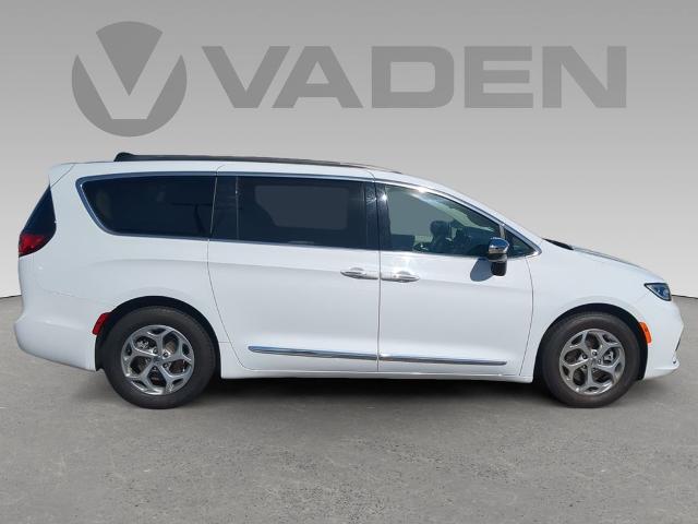 2023 Chrysler Pacifica Vehicle Photo in Brunswick, GA 31525