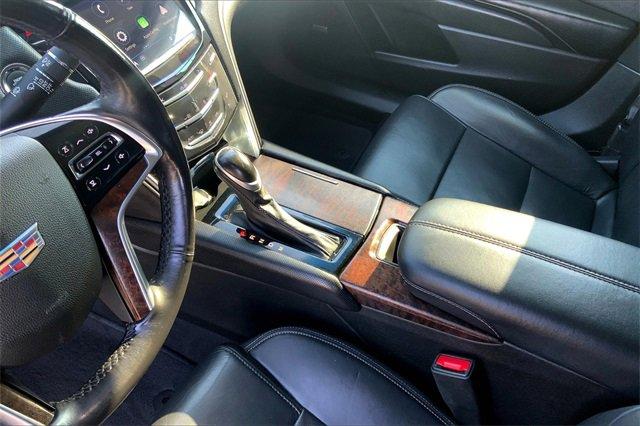 2019 Cadillac XTS Vehicle Photo in TOPEKA, KS 66609-0000