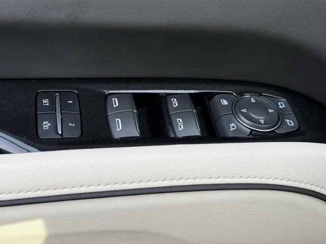 2023 Cadillac Escalade ESV Vehicle Photo in COLUMBIA, MO 65203-3903