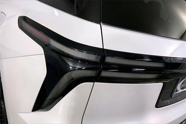 2024 Chevrolet Traverse Vehicle Photo in KANSAS CITY, MO 64114-4502