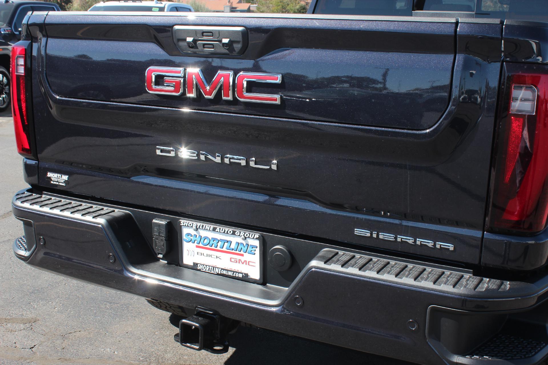 2025 GMC Sierra 3500 HD Vehicle Photo in AURORA, CO 80012-4011