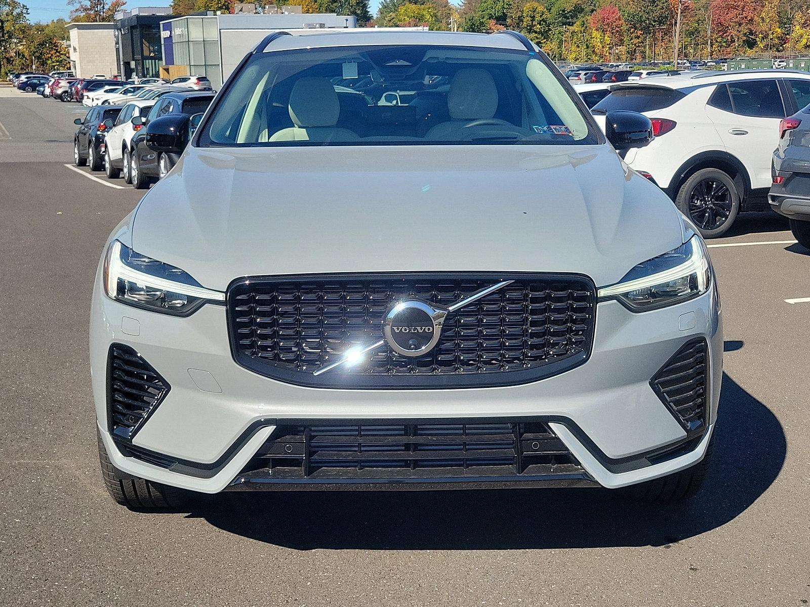 2025 Volvo XC60 Plug-In Hybrid Vehicle Photo in Trevose, PA 19053