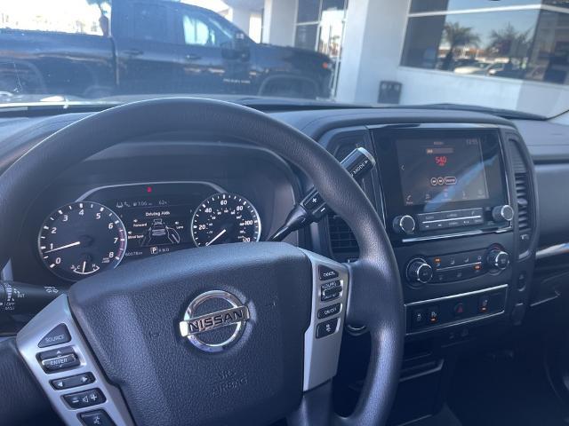 2022 Nissan Titan Vehicle Photo in VENTURA, CA 93003-8585