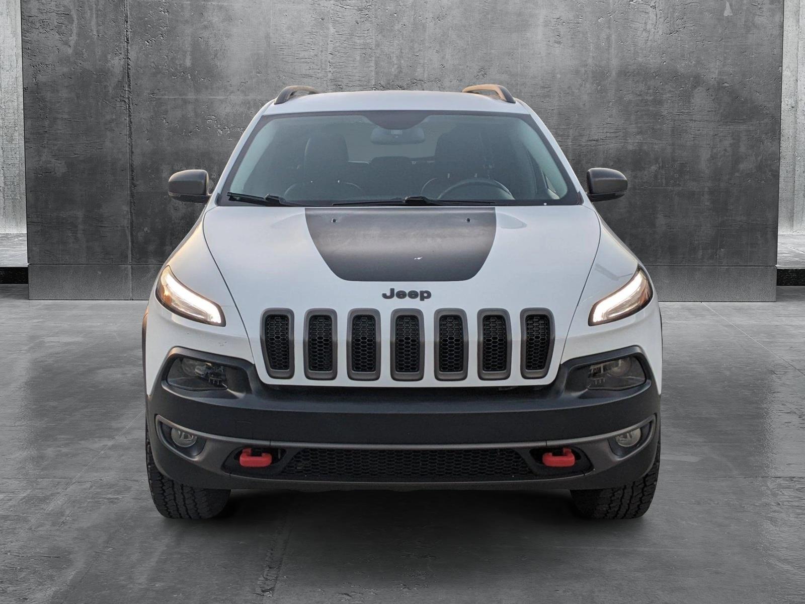 2015 Jeep Cherokee Vehicle Photo in PEMBROKE PINES, FL 33024-6534