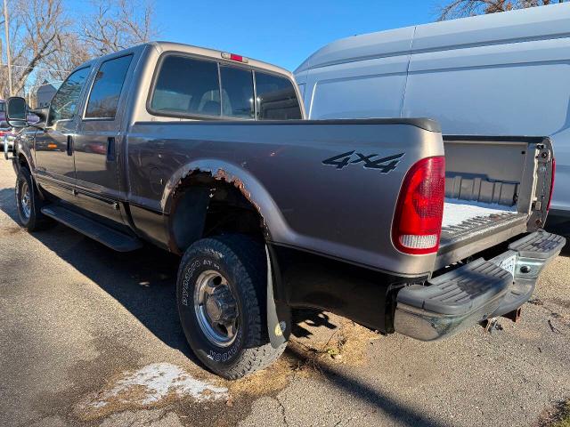 2002 Ford F-350 Super Duty Lariat photo 2