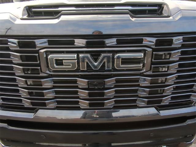 2024 GMC Sierra 3500 HD Vehicle Photo in ALBERTVILLE, AL 35950-0246