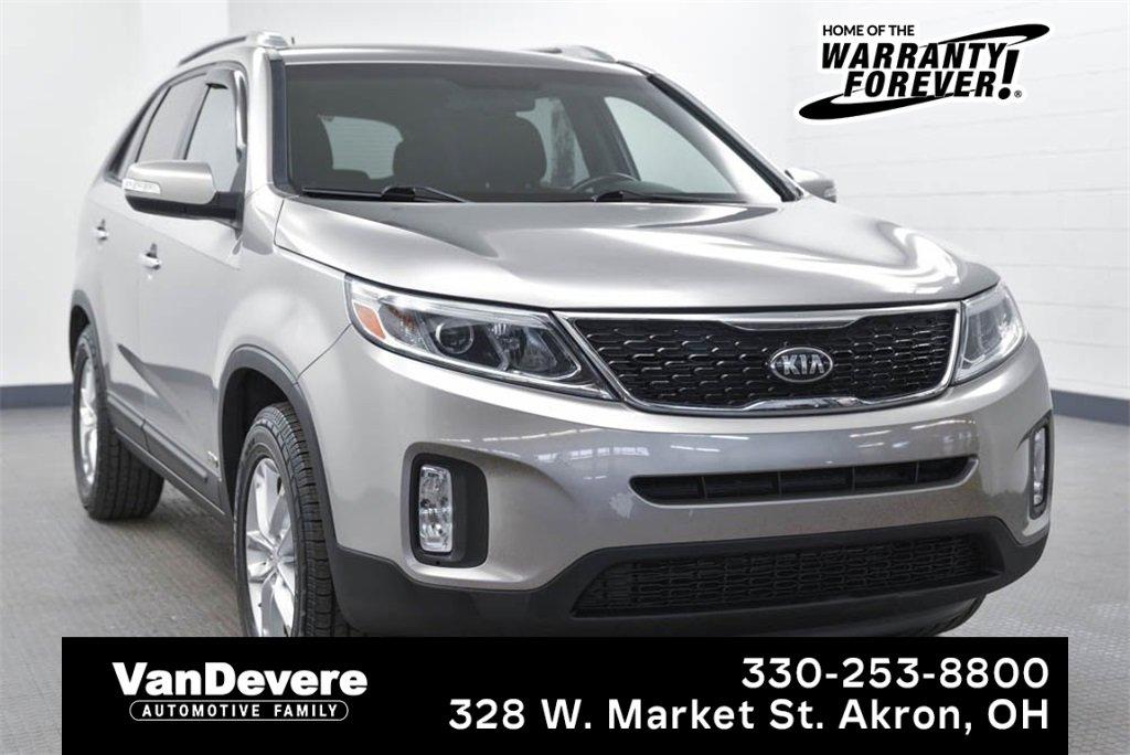 2014 Kia Sorento Vehicle Photo in AKRON, OH 44303-2185