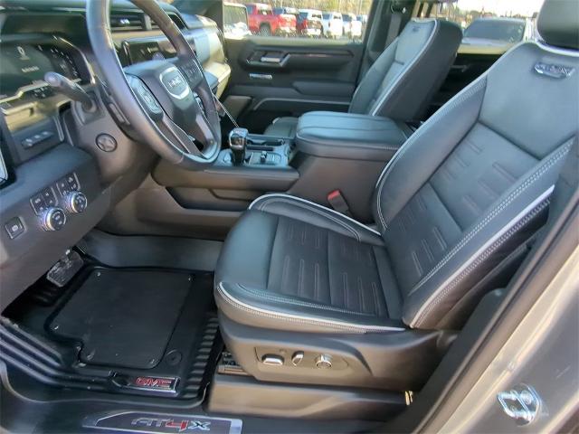 2023 GMC Sierra 1500 Vehicle Photo in ALBERTVILLE, AL 35950-0246