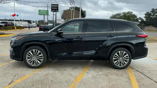 2021 Toyota Highlander Vehicle Photo in BATON ROUGE, LA 70806-4466