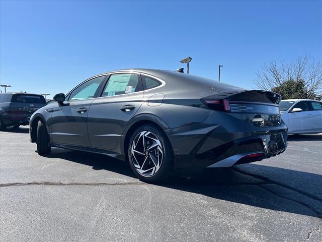 2024 Hyundai SONATA Vehicle Photo in Shiloh, IL 62269