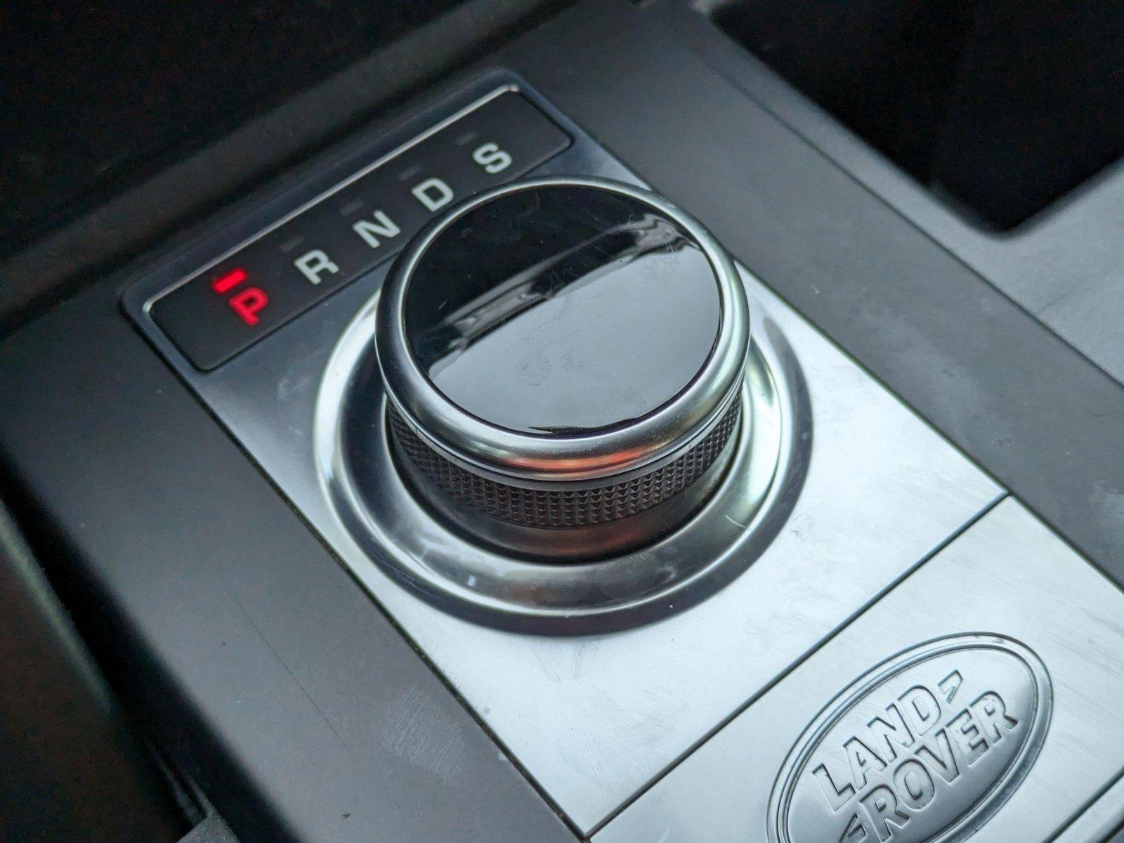 2020 Land Rover Discovery Vehicle Photo in Bethesda, MD 20852