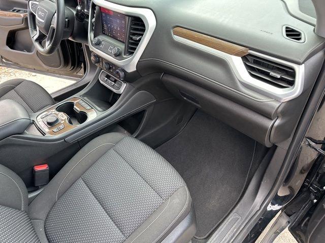 2023 GMC Acadia Vehicle Photo in MEDINA, OH 44256-9631