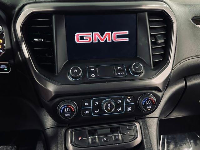 2022 GMC Acadia Vehicle Photo in MEDINA, OH 44256-9631