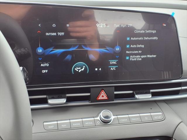 2025 Hyundai ELANTRA Hybrid Vehicle Photo in Peoria, IL 61615