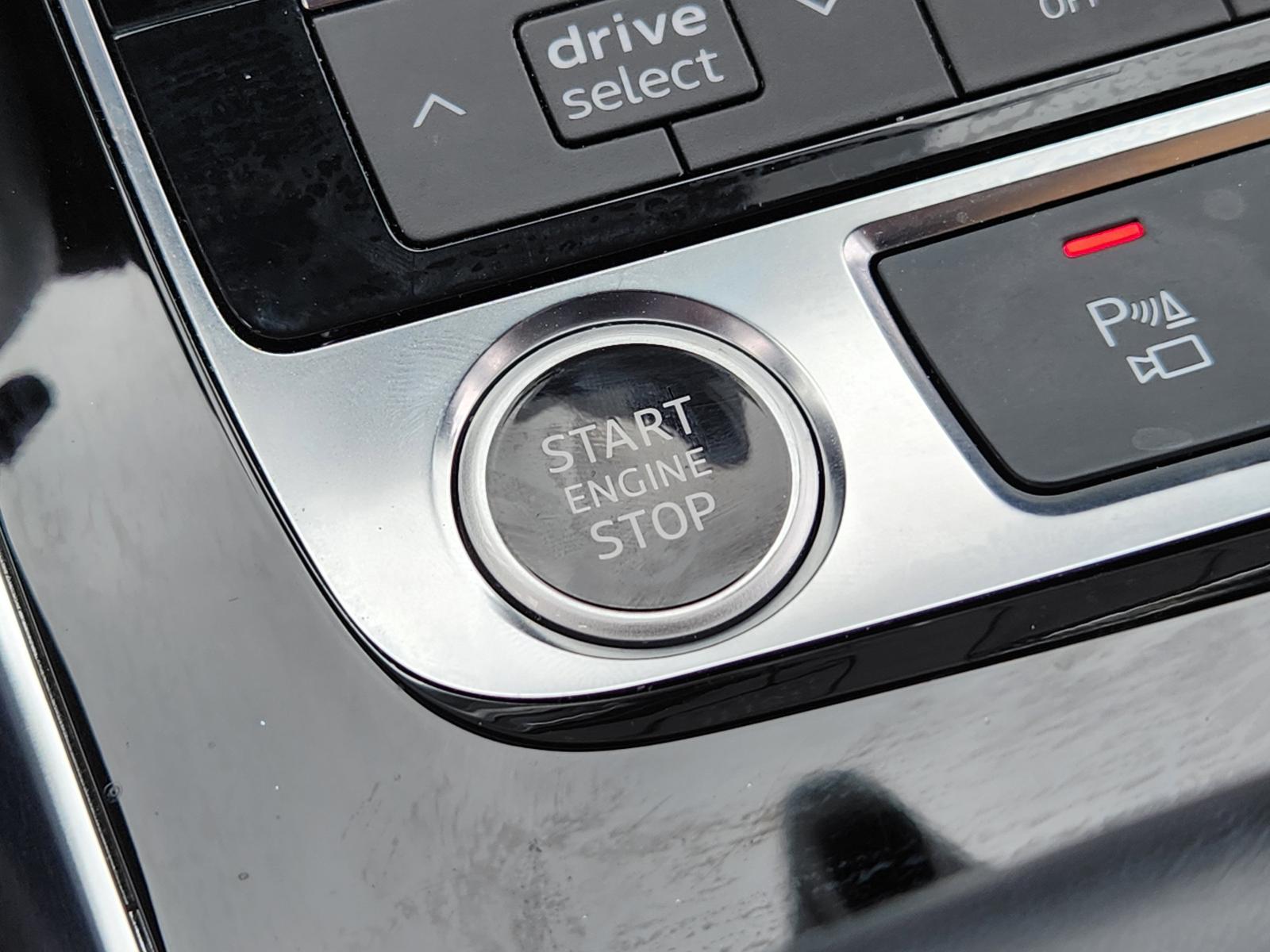 2022 Audi Q7 Vehicle Photo in PLANO, TX 75024