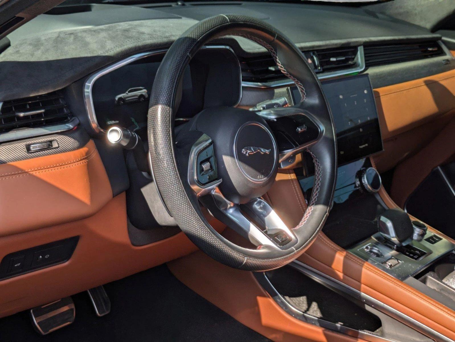 2022 Jaguar F-PACE Vehicle Photo in Tampa, FL 33614