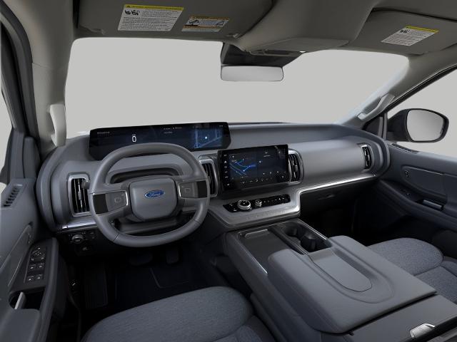 2025 Ford Expedition Vehicle Photo in Green Bay, WI 54304