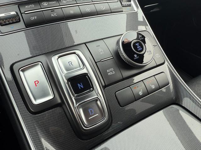 2022 Hyundai SANTA FE Vehicle Photo in Appleton, WI 54914