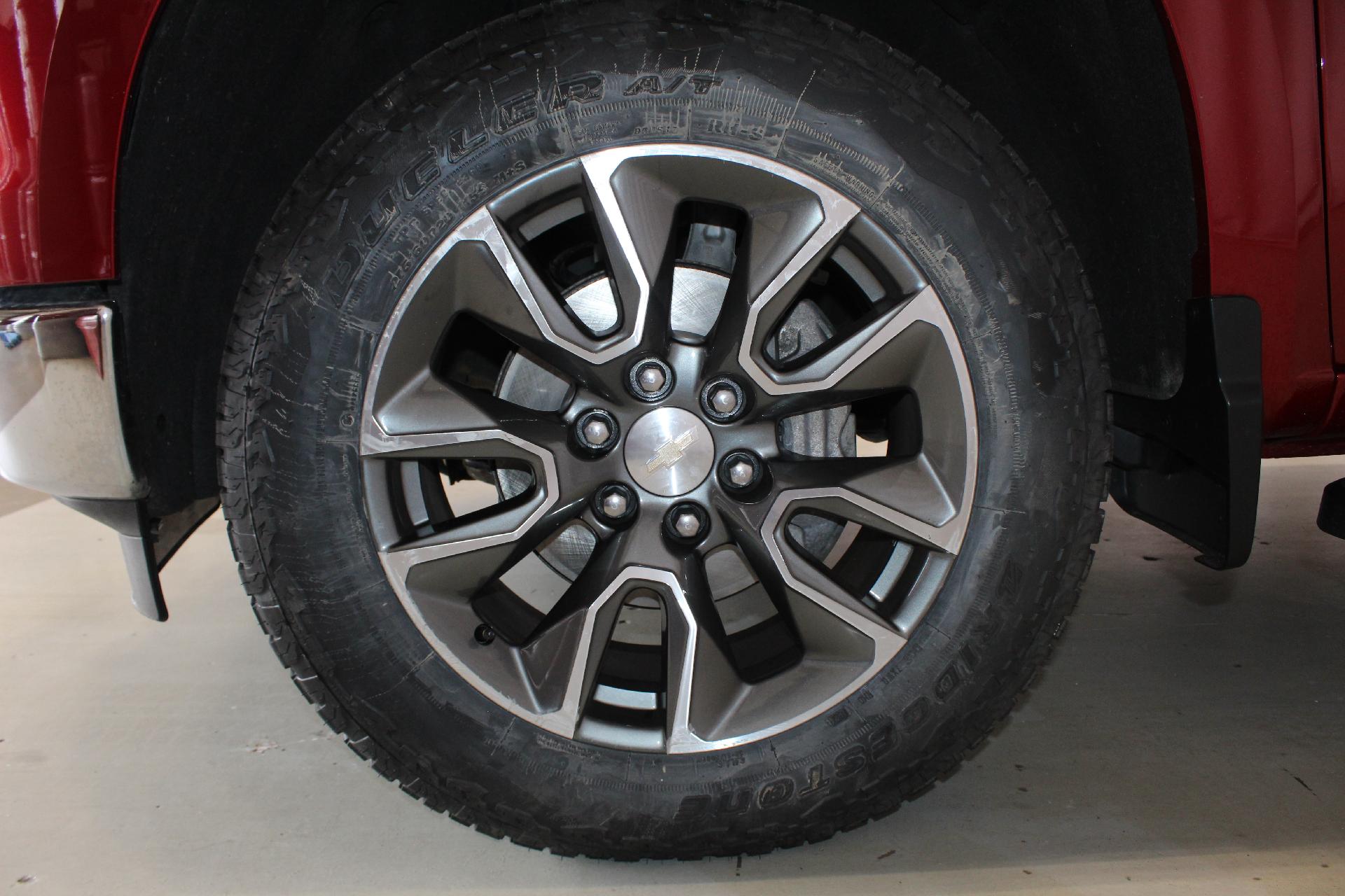 2022 Chevrolet Silverado 1500 Vehicle Photo in NORTHAMPTON, MA 01060-1120