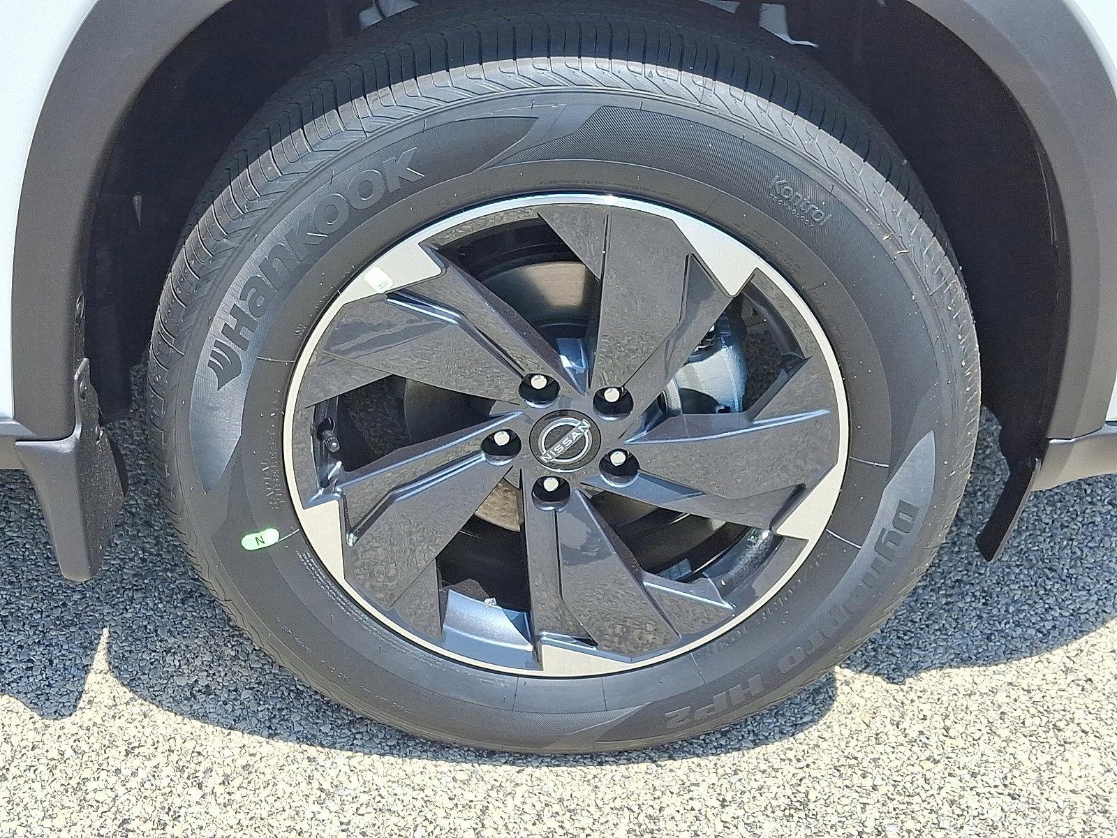2025 Nissan Rogue Vehicle Photo in Jenkintown, PA 19046