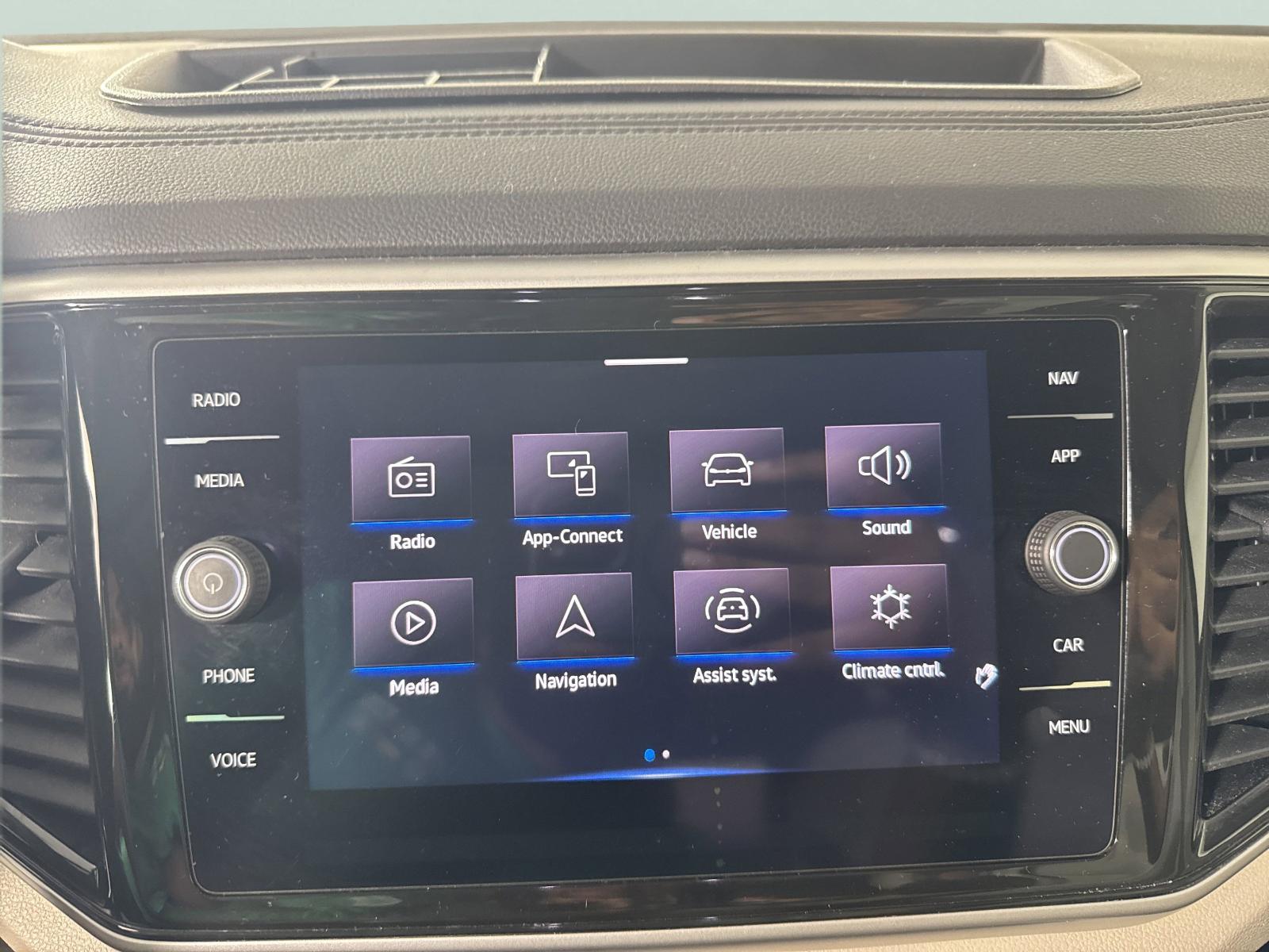 2022 Volkswagen Atlas Vehicle Photo in Georgetown, TX 78626