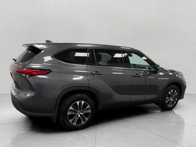 2022 Toyota Highlander Vehicle Photo in Appleton, WI 54913