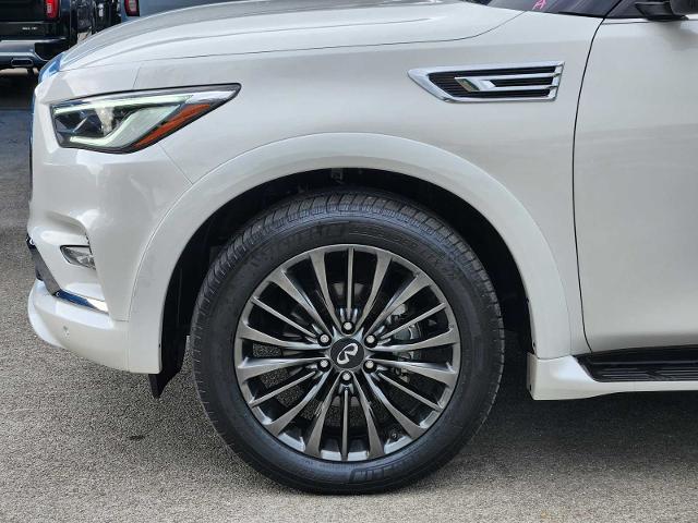2022 INFINITI QX80 Vehicle Photo in DENTON, TX 76210-9321