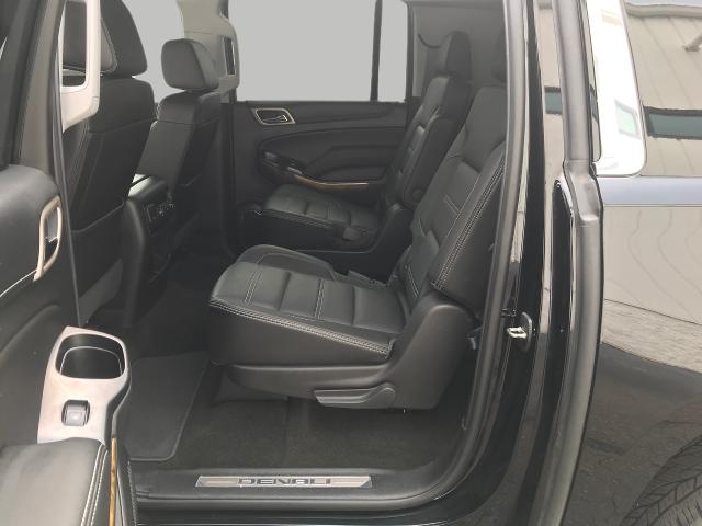 2017 GMC Yukon XL Vehicle Photo in GREEN BAY, WI 54303-3330