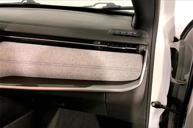 2023 Jeep Compass Vehicle Photo in Lees Summit, MO 64086