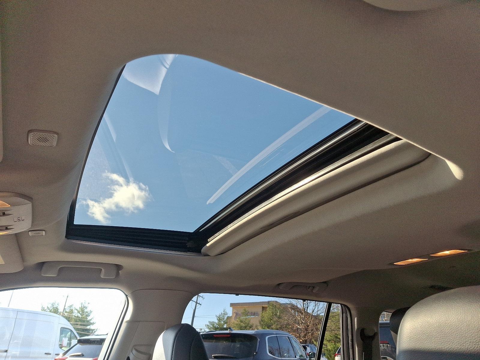2023 Toyota Highlander Vehicle Photo in Trevose, PA 19053