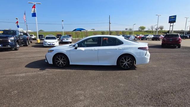 2021 Toyota Camry Vehicle Photo in NEDERLAND, TX 77627-8017