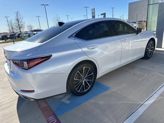 2023 Lexus ES 350 Vehicle Photo in Grapevine, TX 76051