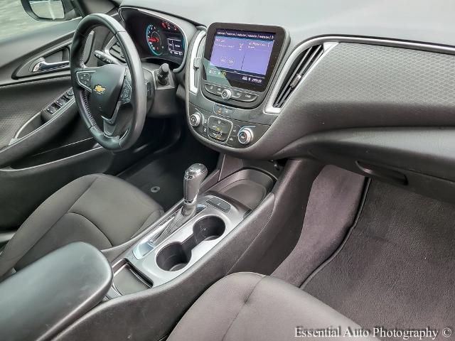 2020 Chevrolet Malibu Vehicle Photo in OAK LAWN, IL 60453-2517