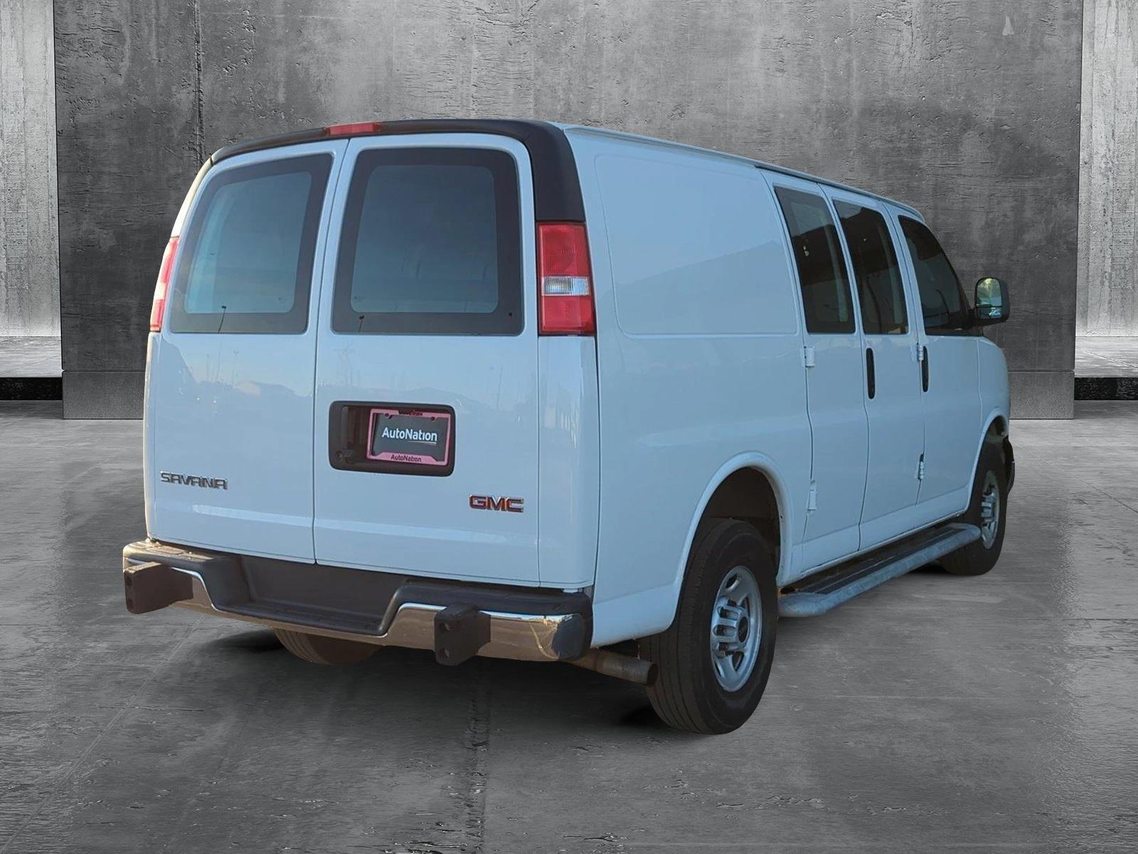 2022 GMC Savana Cargo Van Vehicle Photo in Memphis, TN 38115