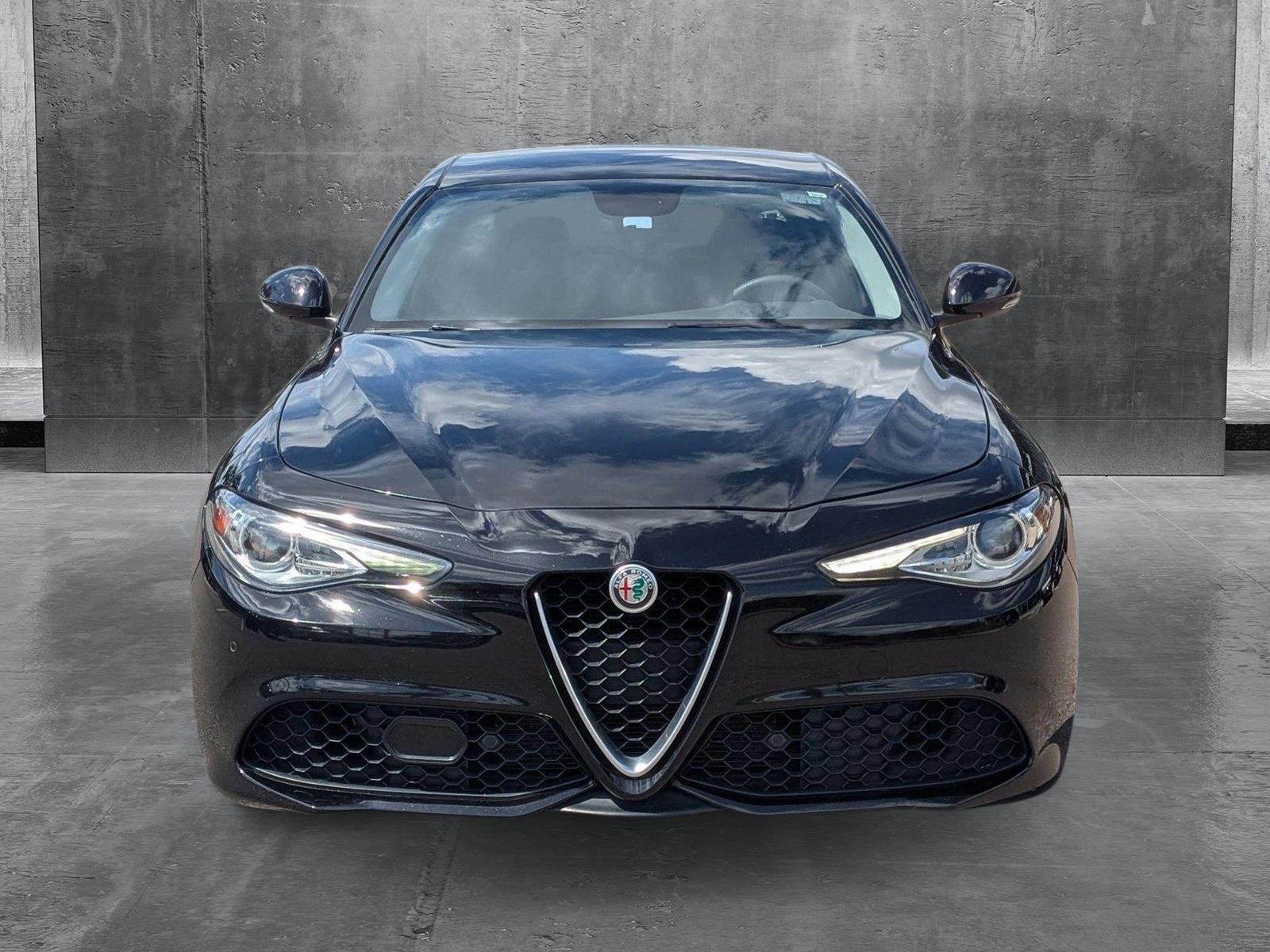 2018 Alfa Romeo Giulia Vehicle Photo in Wesley Chapel, FL 33544