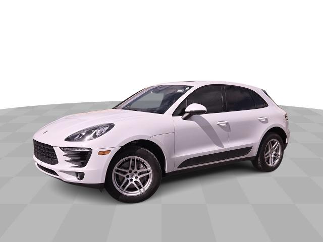 2018 Porsche Macan Vehicle Photo in NEDERLAND, TX 77627-8017