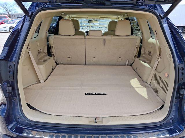 2016 Toyota Highlander Vehicle Photo in DANBURY, CT 06810-5034