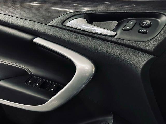 2016 Buick Regal Vehicle Photo in MEDINA, OH 44256-9631
