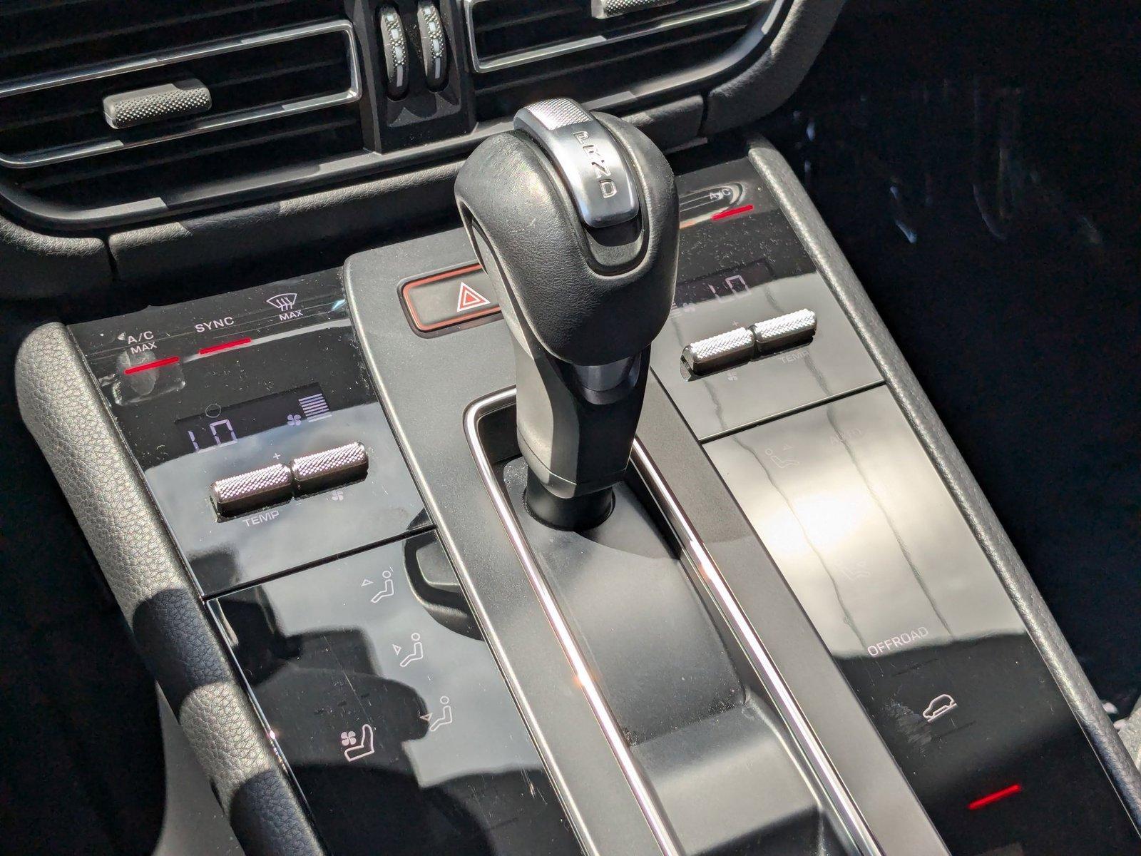 2024 Porsche Macan Vehicle Photo in Maitland, FL 32751