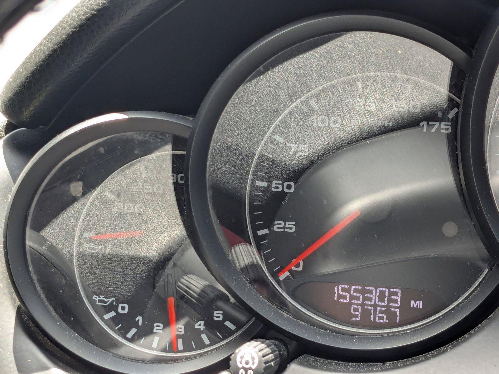 2012 Porsche Cayenne Vehicle Photo in PEMBROKE PINES, FL 33024-6534